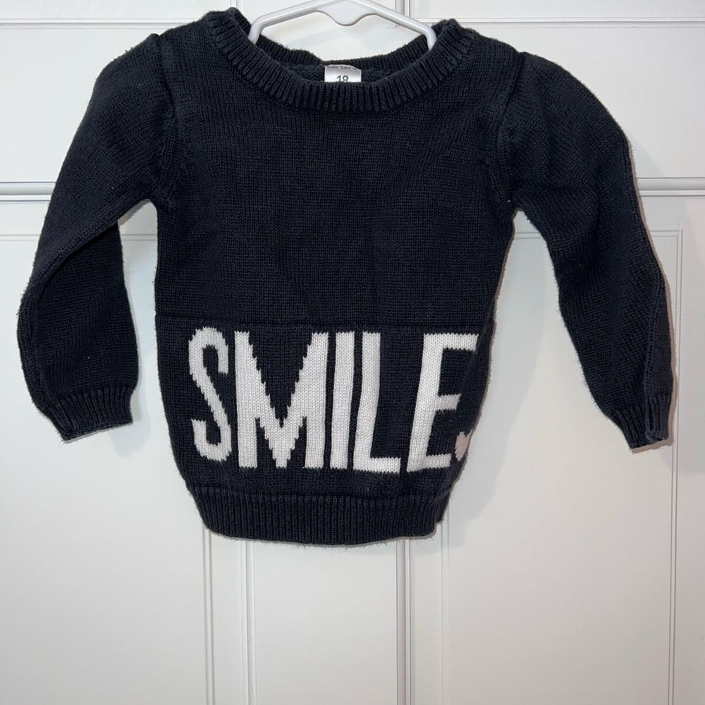 18M unisex Black SMILE Sweater